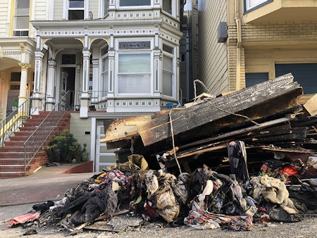5 displaced after 2-alarm fire near Alamo Square