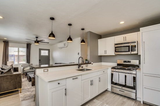 Renting in Tucson: What will $800 get you?
