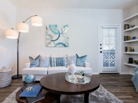 Renting in Mesa: What will $1,100 get you?