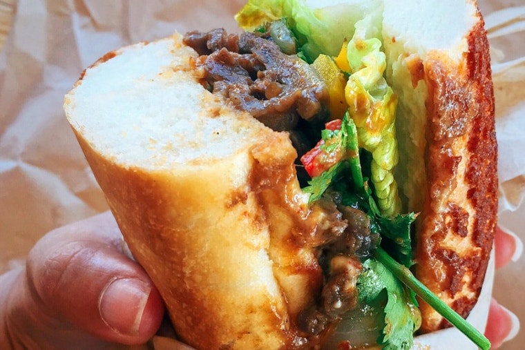 'Pink Bee' Brings Curry, Sandwiches And More To Adams