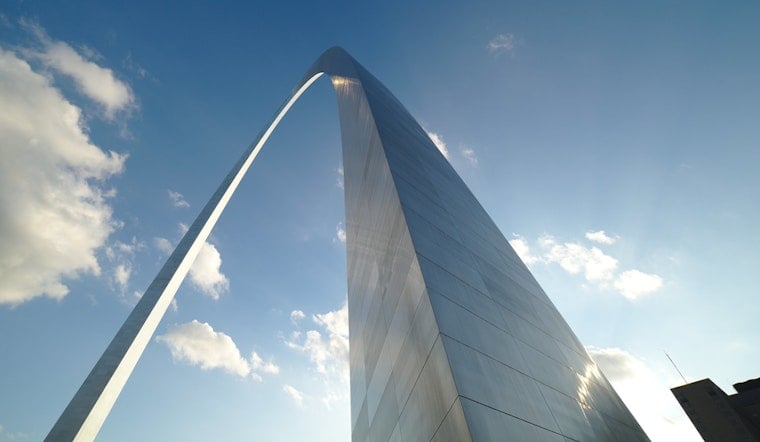 Top St. Louis news: Man found with multiple gunshot wounds; Stars fall to Blues; more