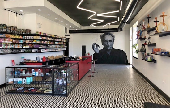 New vape shop Vape Daze now open in Edison Park