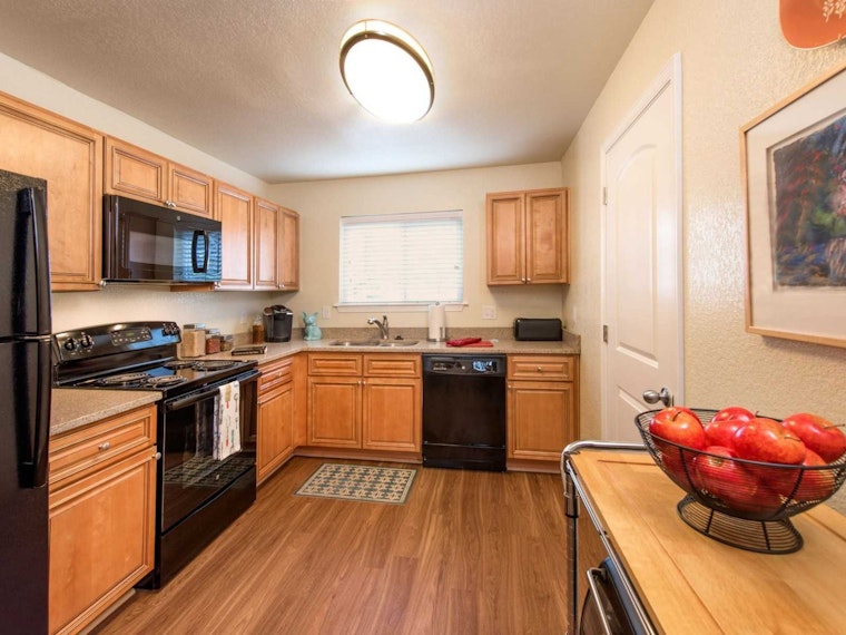 Renting in Virginia Beach: What will $1,300 get you?