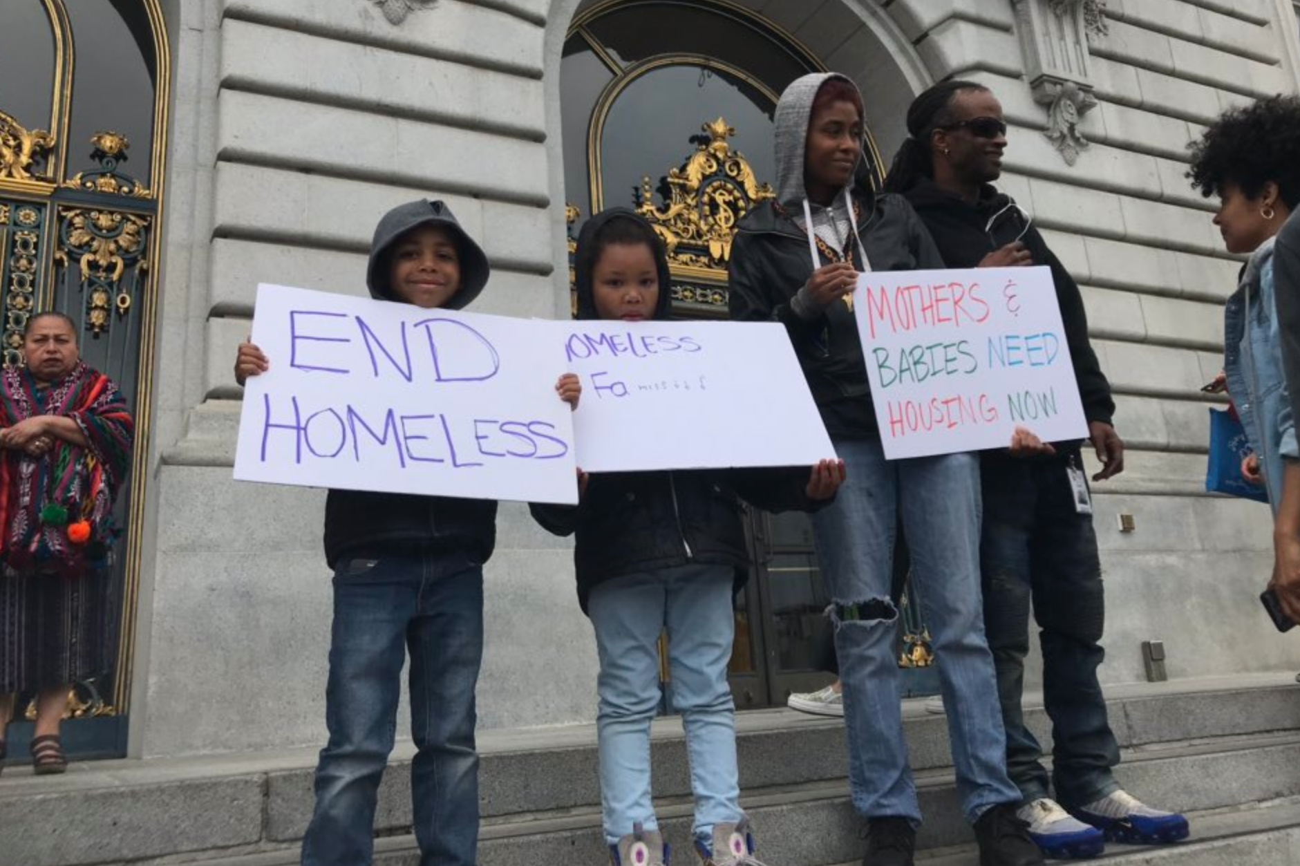 Living A Nightmare San Francisco S Homeless Mothers Share Their