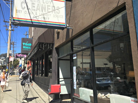 Mid-Century Furniture Pop-Up Enjoys Temporary Stay In Natali Vacancy