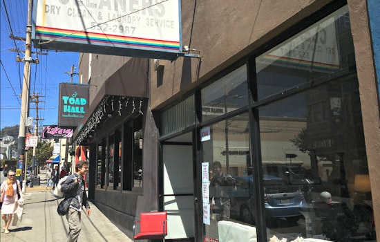 Mid-Century Furniture Pop-Up Enjoys Temporary Stay In Natali Vacancy