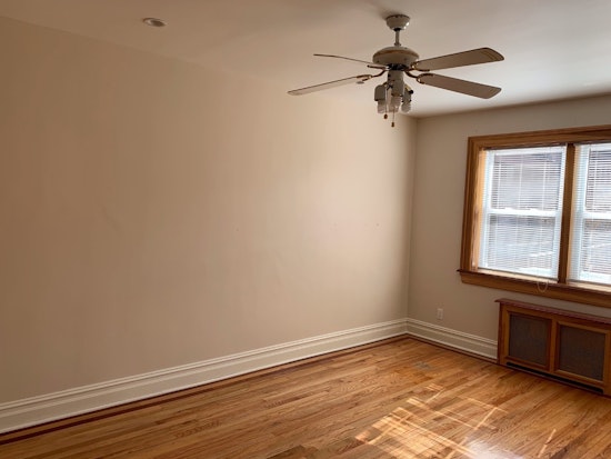 The cheapest apartment rentals on the market in Elmhurst, New York City