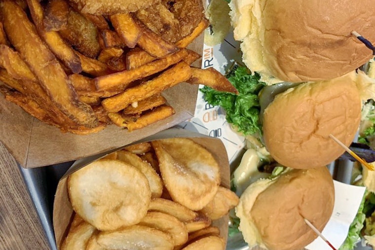BurgerIM makes Uptown debut with burgers and more
