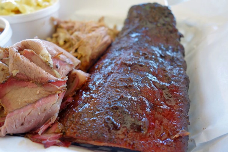 Explore the 5 most popular spots in St. Louis' Clifton Heights neighborhood