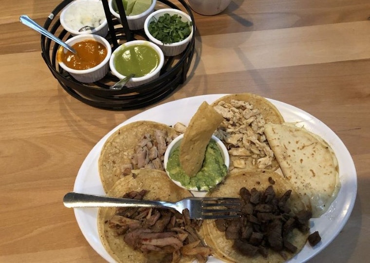 El Tiz makes Oak Cliff debut serving tacos and more