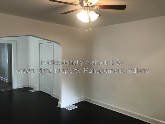What will $600 rent you in Near Southeast, right now?