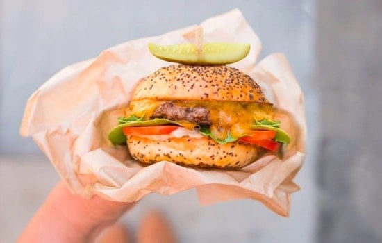 SF Eats: The Melt Expands, Chez Nous Café Opens, China House Bar & Grill Shutters