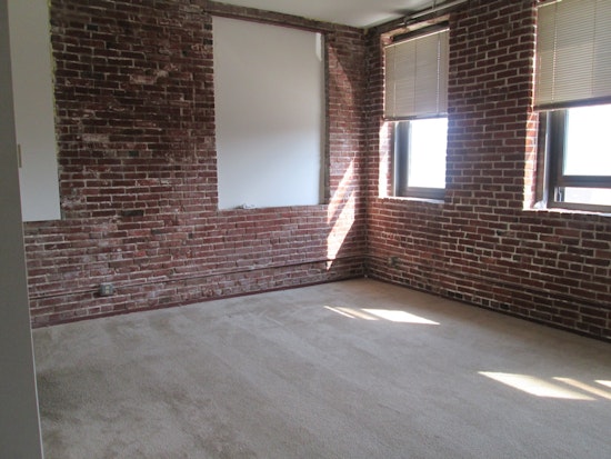 The lowest priced apartment rentals for rent in River Market, Kansas City