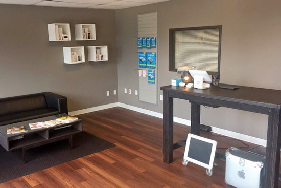 New Electronics Repair Spot 'Fallen Apples Mac Repair' Now Open