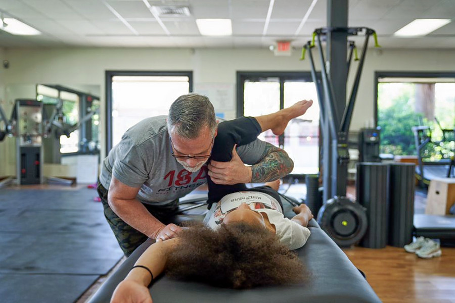 New massage therapist spot Edge Muscular Therapy now open