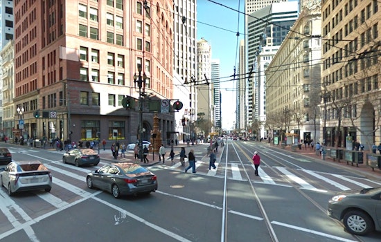4 Robbers Mug Woman On FiDi Muni Bus, Steal Cellphone