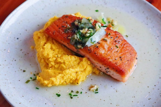 Check out the 5 top spots to eat in St. Louis's Central West End neighborhood