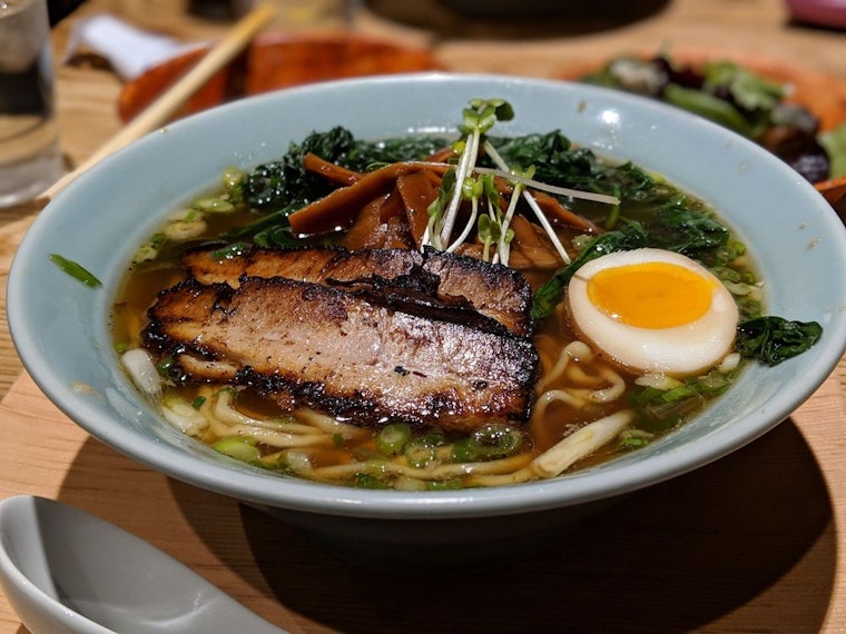 Your guide to the 5 most popular spots in Long Beach's Bixby Knolls neighborhood
