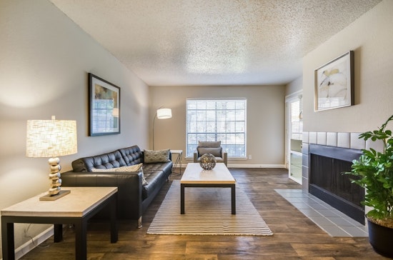 Renting in Fort Worth: What's the cheapest apartment available right now?