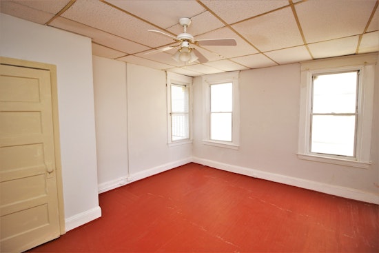 The most inexpensive apartment rentals on the market in Charles Village, Baltimore