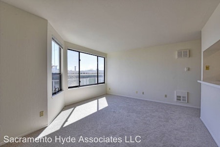 What will $2,500 rent you in Nob Hill, right now?