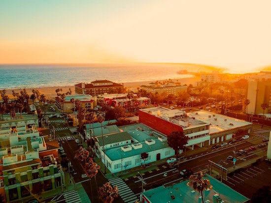 Santa Monica vs. Pasadena: Where's the living better?