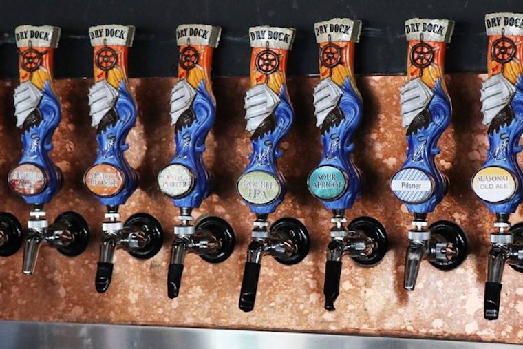 Your guide to the 5 most popular spots in Aurora's Meadow Hills neighborhood