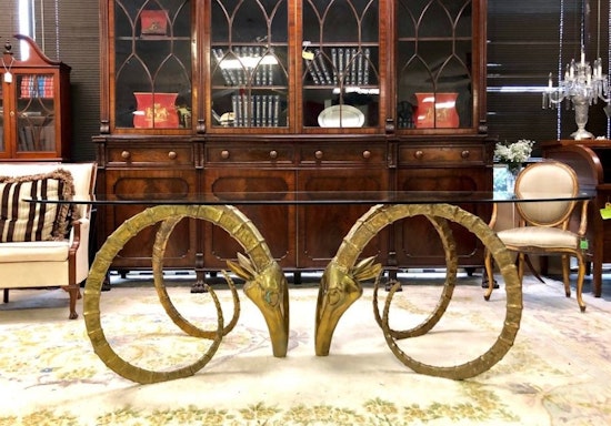 The 4 best spots to score antiques in Jacksonville