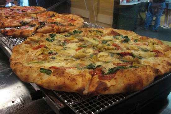 Saint Paul's 4 best spots for budget-friendly pizza