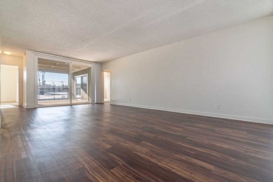 Renting in Long Beach: What will $2,600 get you?