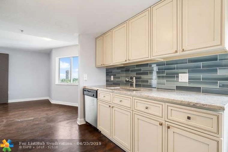 Renting in Miami: What will $2,300 get you?