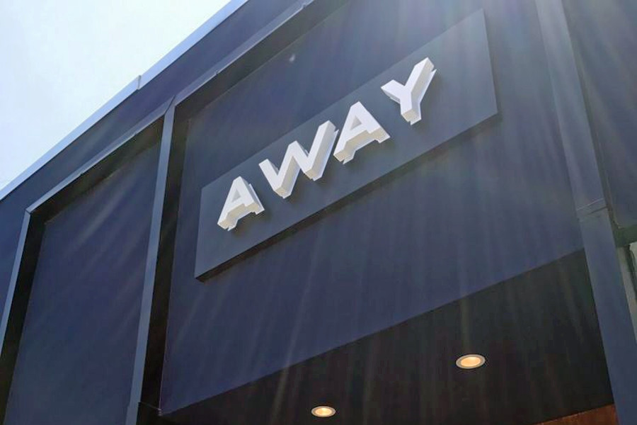 away luggage logo