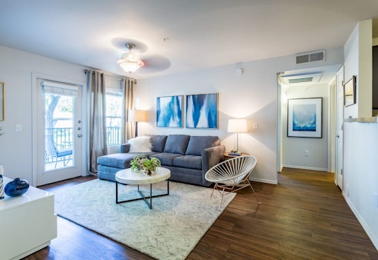Renting in Phoenix: What will $900 get you?