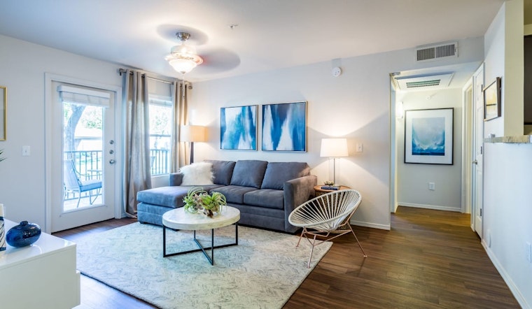 Renting in Phoenix: What will $900 get you?