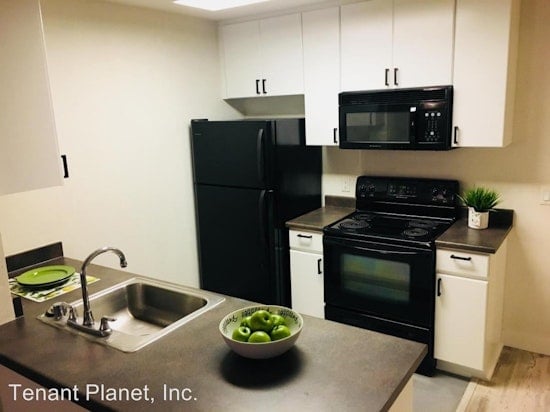 The cheapest apartments available for rent in Little Italy, San Diego