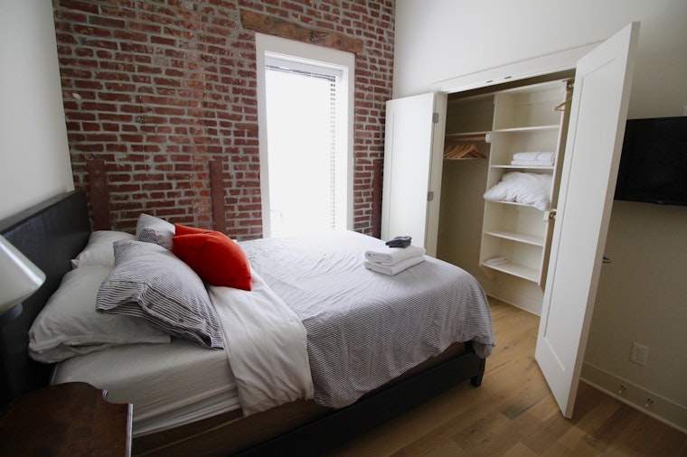 Renting in Kansas City: What will $1,300 get you?