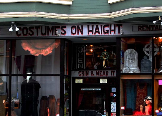 What's Hot for Halloween 2010, From the Experts at Costumes on Haight