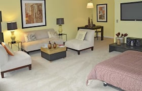 Renting in Detroit: What will $900 get you?