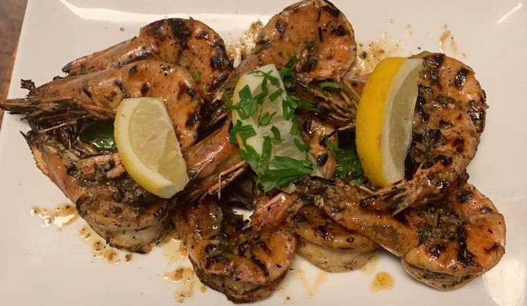Find seafood and more at new Astoria Seafood and Grill