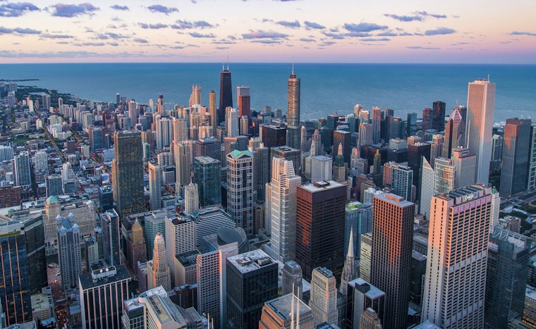 Performing and visual arts is hot in Chicago this week