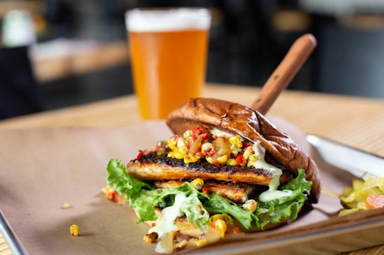 New American spot Revelry on the Boulevard debuts in Highland