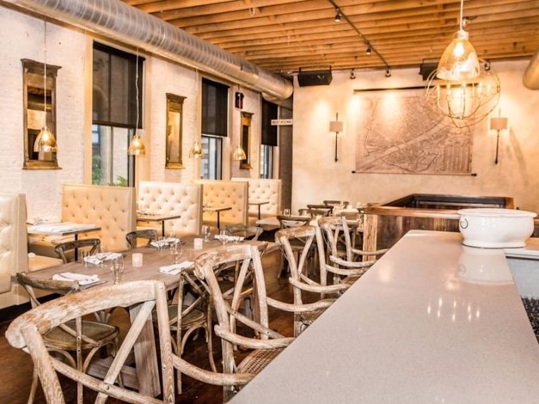 Party Time: The Best Spots In Philadelphia For Big Groups