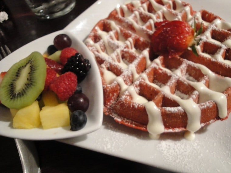 Check out the 5 top spots in Charlotte's Barclay Downs neighborhood