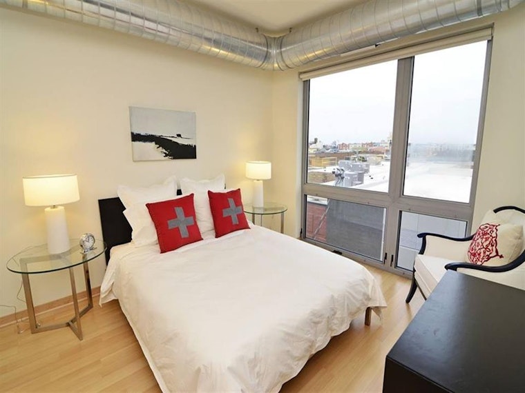 What will $1,400 rent you in Loring Park, today?