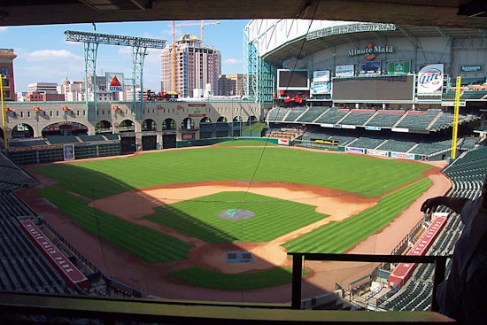 Top Houston news: Foul ball strikes child at Minute Maid Park; 16-year-old turtle stolen from zoo