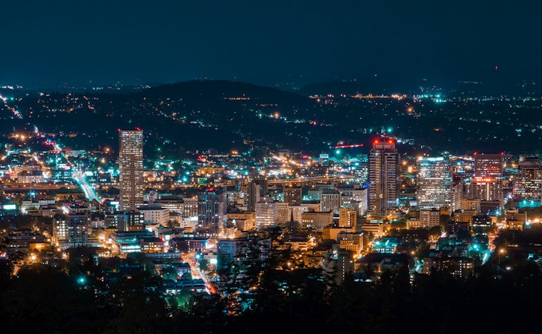 Top Portland news: Wave energy buoy under construction; squatters stake claim in vacant house; more