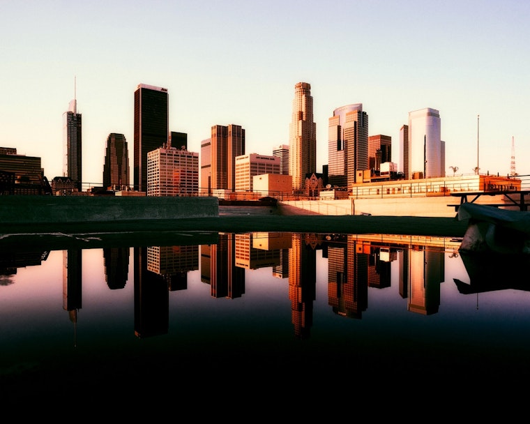 Top LA news: LAPD officers diagnosed with Typhus, Salmonella Typhi; 3 shot in South LA; more