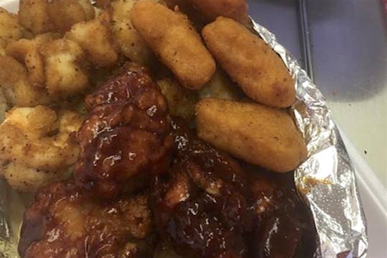 New food truck Foxy Roxy's Chicken 'N Cone now open in Corbett