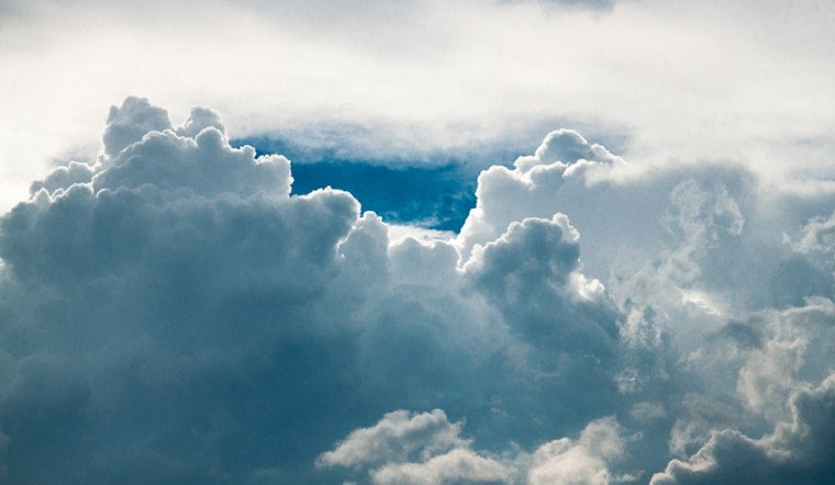 Expect hot temperatures, then light rainfall ahead in Tampa
