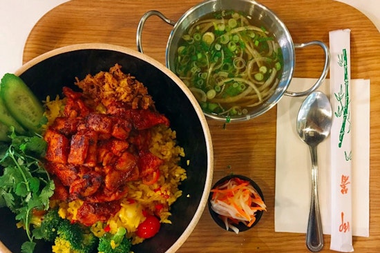 'Pholala Vietnamese Fusion' Brings Vietnamese Fare To Koreatown